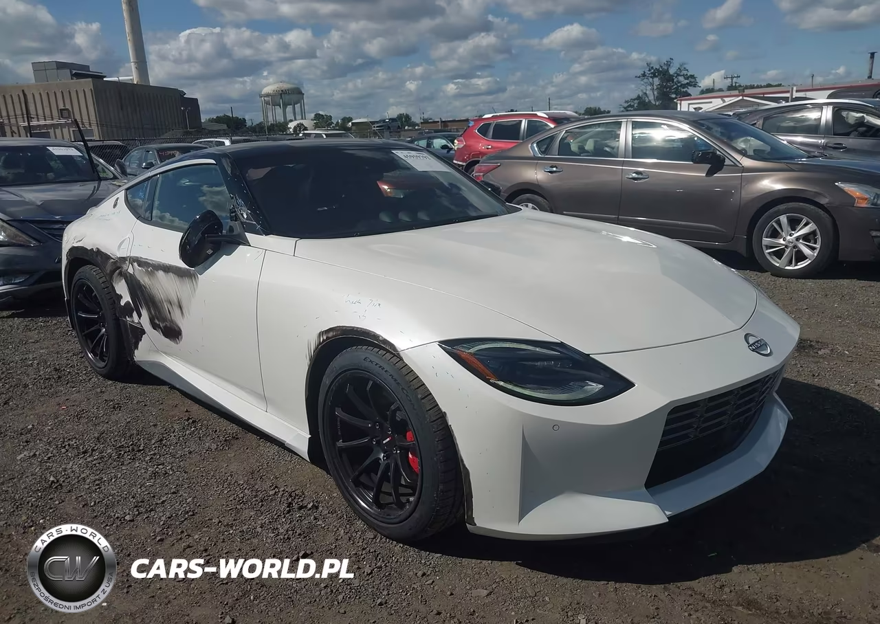 2025 Nissan Z Performance Manual Transmission VIN:JN1BZ4BH1SM410068 - 6