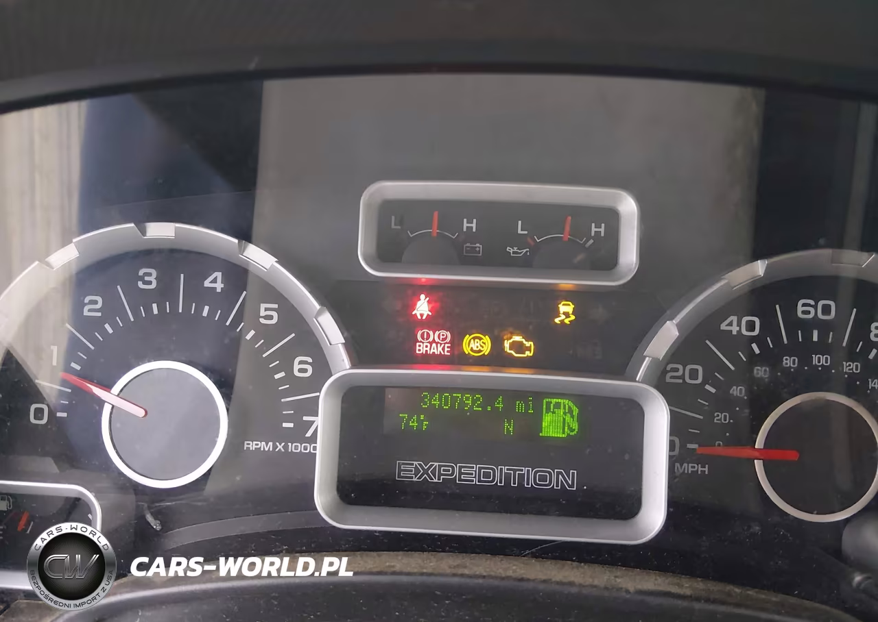 2010 Ford Expedition Xlt VIN:1FMJU1F52AEA99583 - 7