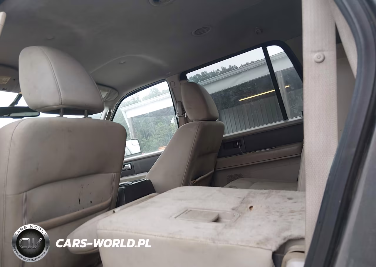 2010 Ford Expedition Xlt VIN:1FMJU1F52AEA99583 - 8
