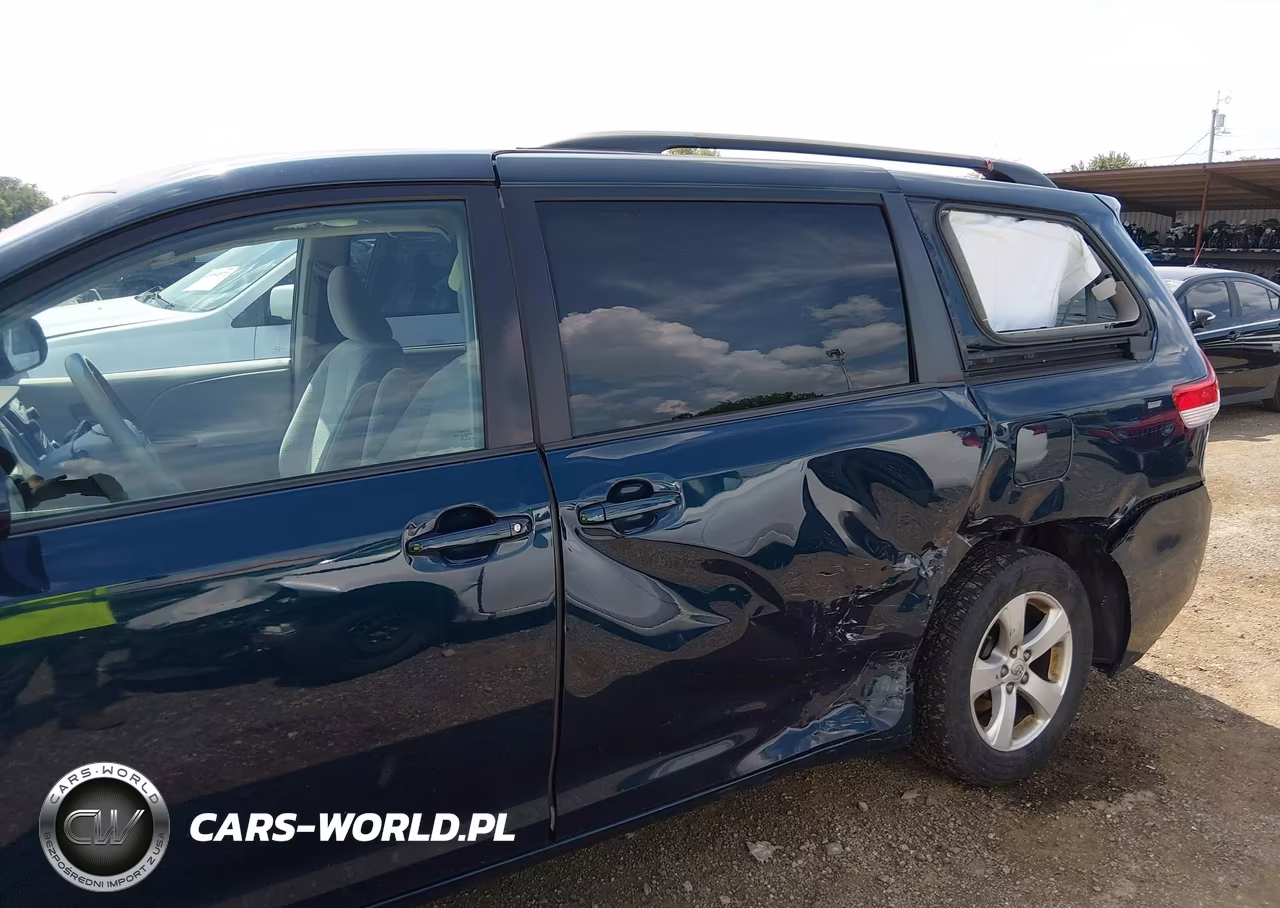 2011 Toyota Sienna Le V6 VIN:5TDKK3DC1BS091305 - 6