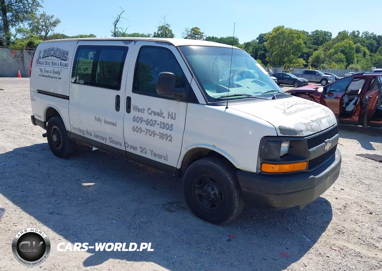 2011 Chevrolet Express 2500 Work Van – zdjęcie 1 z 11