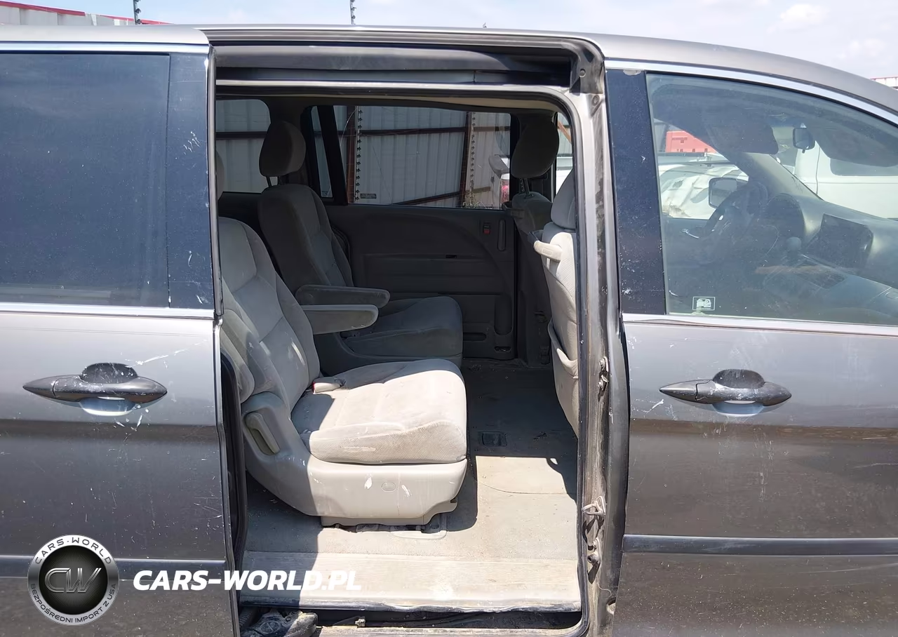 2008 Honda Odyssey Lx VIN:5FNRL38218B107738 - 8