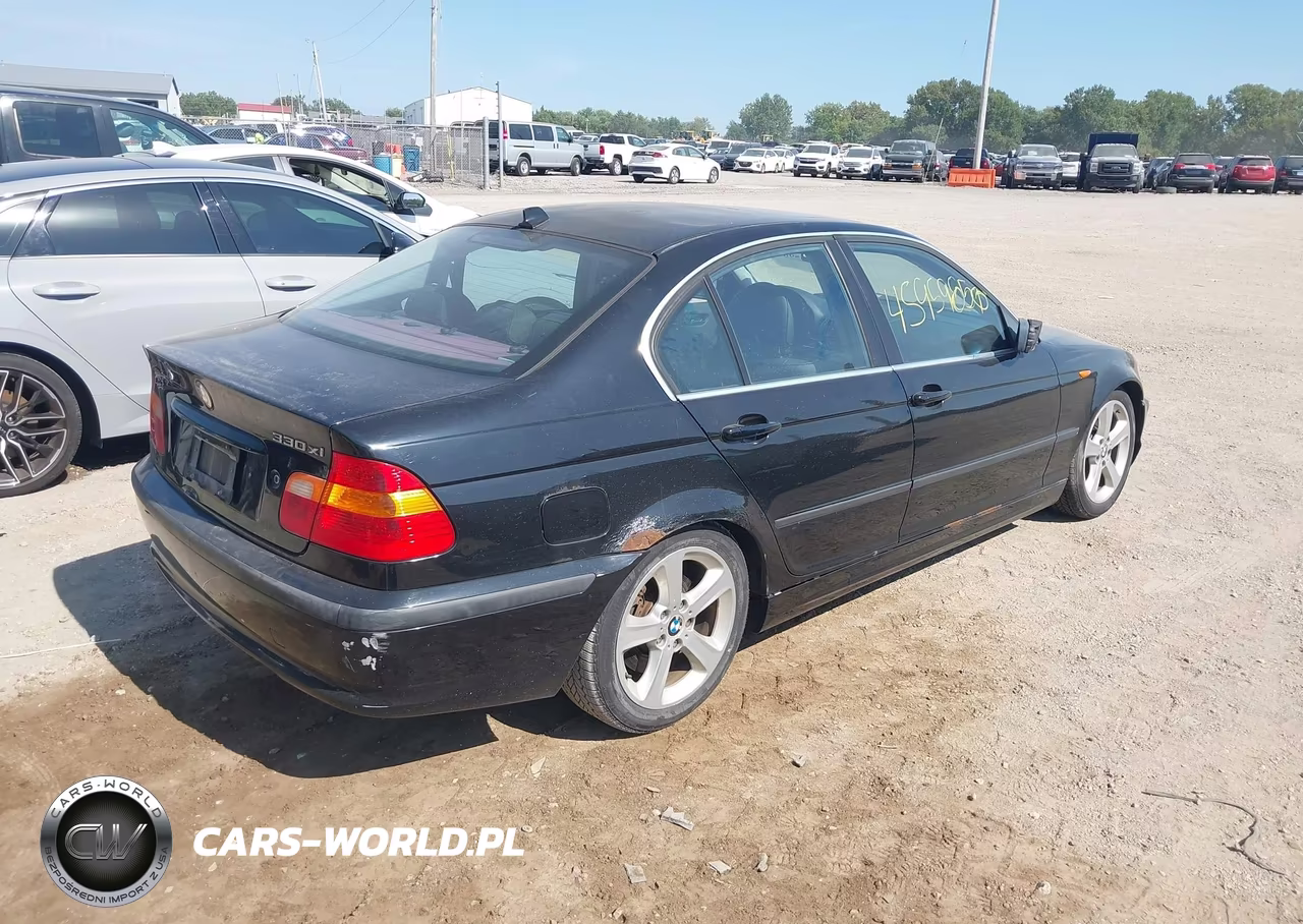 2005 BMW 330Xi VIN:WBAEW53485PN37579 - 4