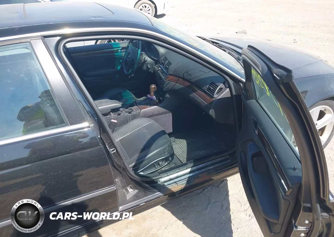 2005 BMW 330Xi VIN:WBAEW53485PN37579 - 5