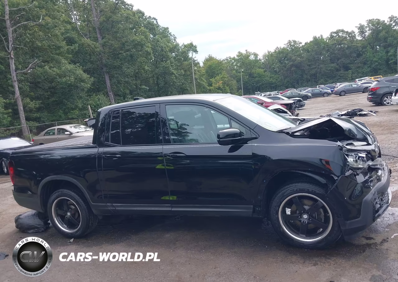 2018 Honda Ridgeline Black Edition VIN:5FPYK3F85JB004535 - 13
