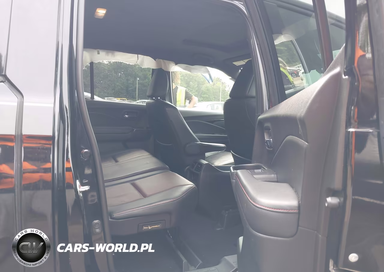 2018 Honda Ridgeline Black Edition VIN:5FPYK3F85JB004535 - 8