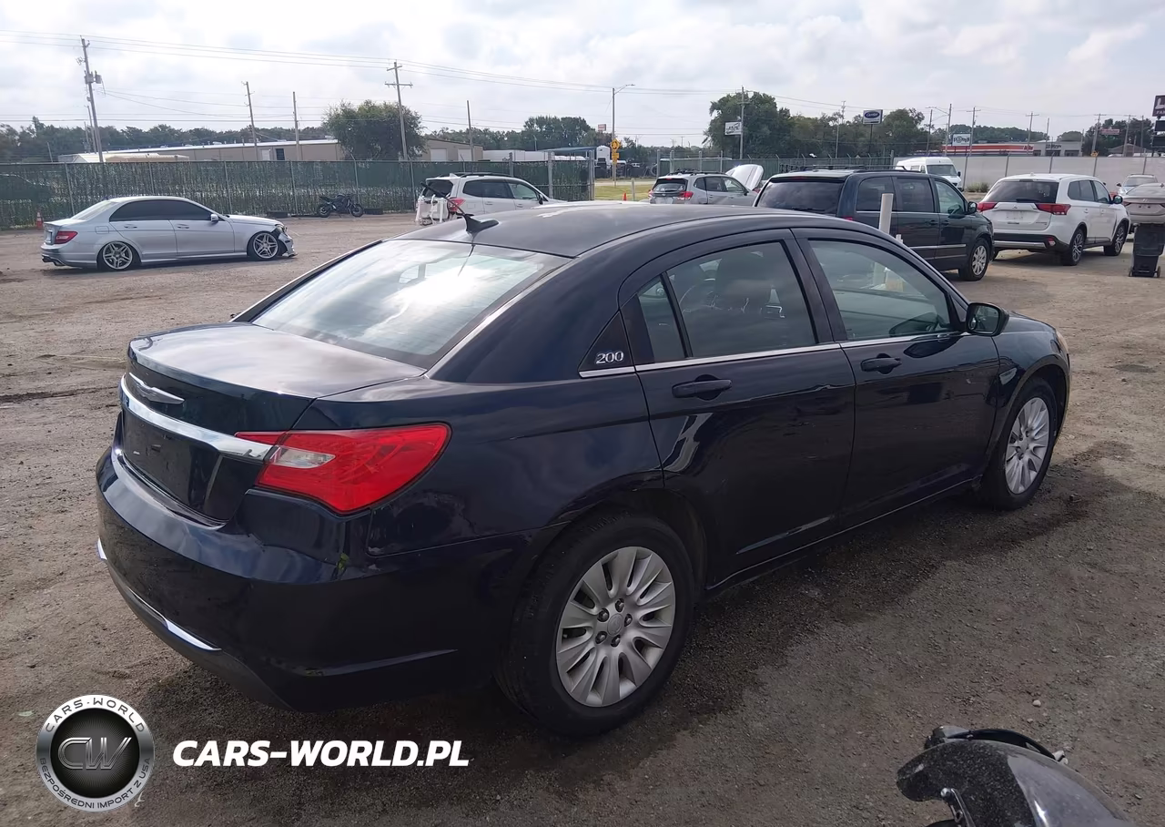 2014 Chrysler 200 Lx VIN:1C3CCBAB1EN122428 - 4