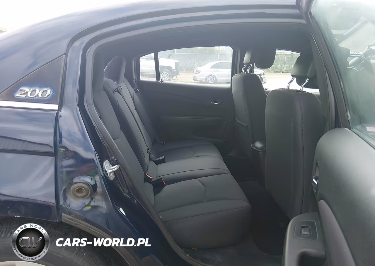 2014 Chrysler 200 Lx VIN:1C3CCBAB1EN122428 - 8