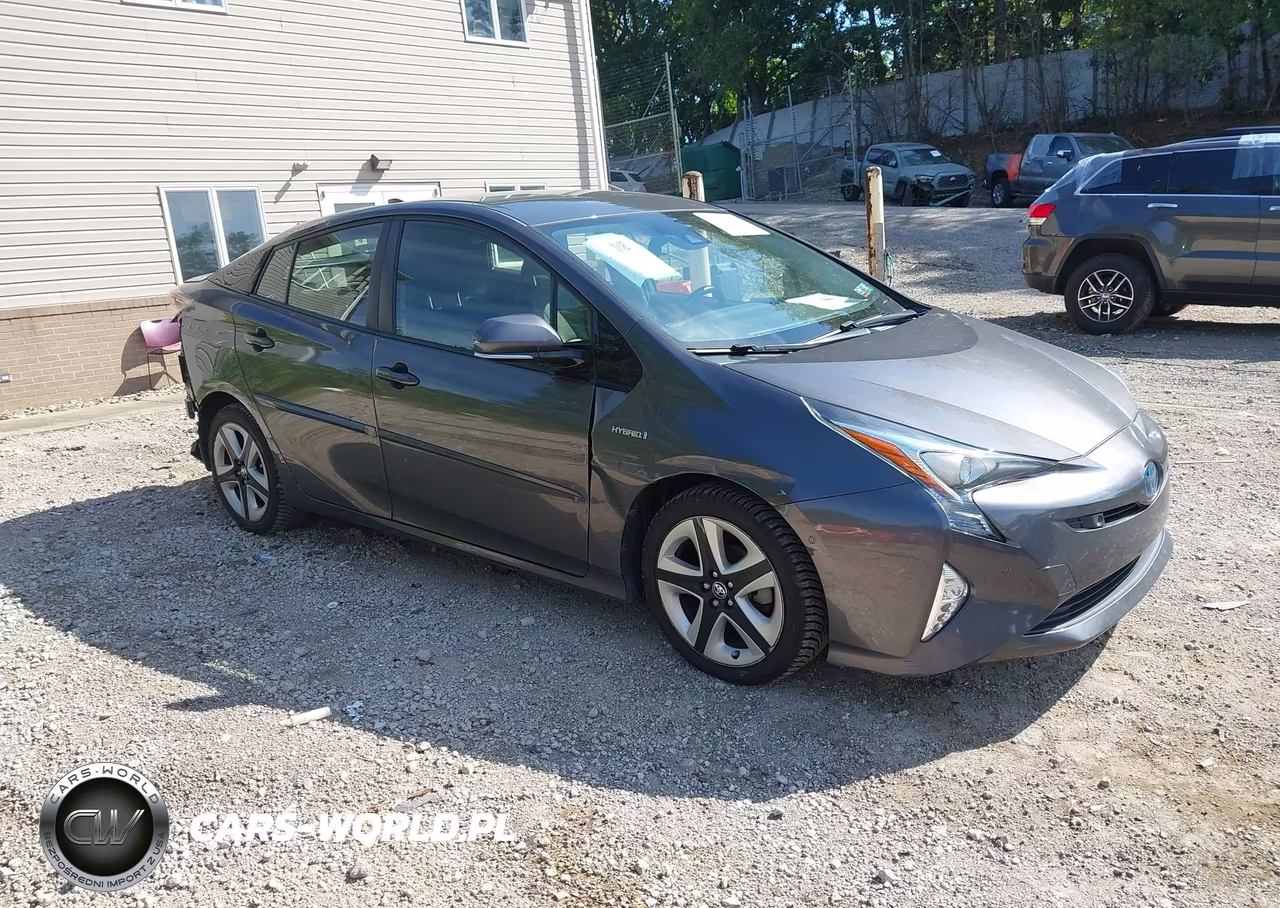 2018 Toyota Prius Three Touring VIN:JTDKARFU8J3551992 - 1