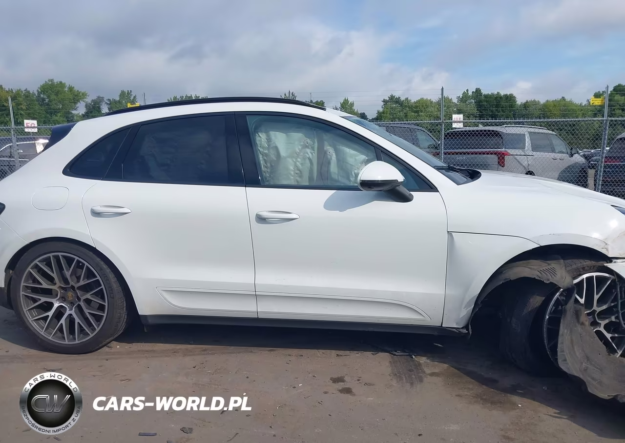 2019 Porsche Macan VIN:WP1AA2A52KLB02598 - 13