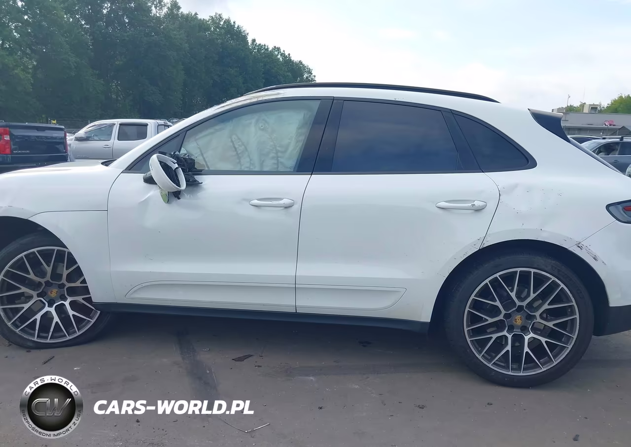 2019 Porsche Macan VIN:WP1AA2A52KLB02598 - 14