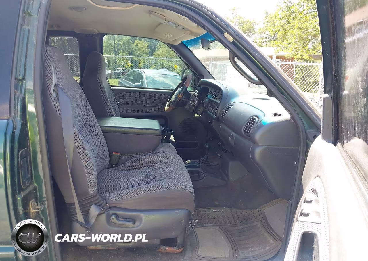 2000 Dodge Ram 1500 St VIN:3B7HF13Z7YM220908 - 5