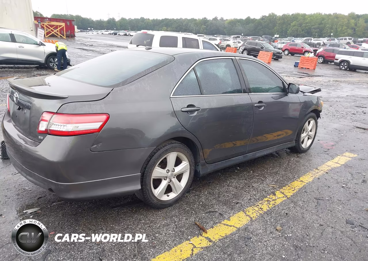 2011 Toyota Camry Se VIN:4T1BF3EK6BU642880 - 4
