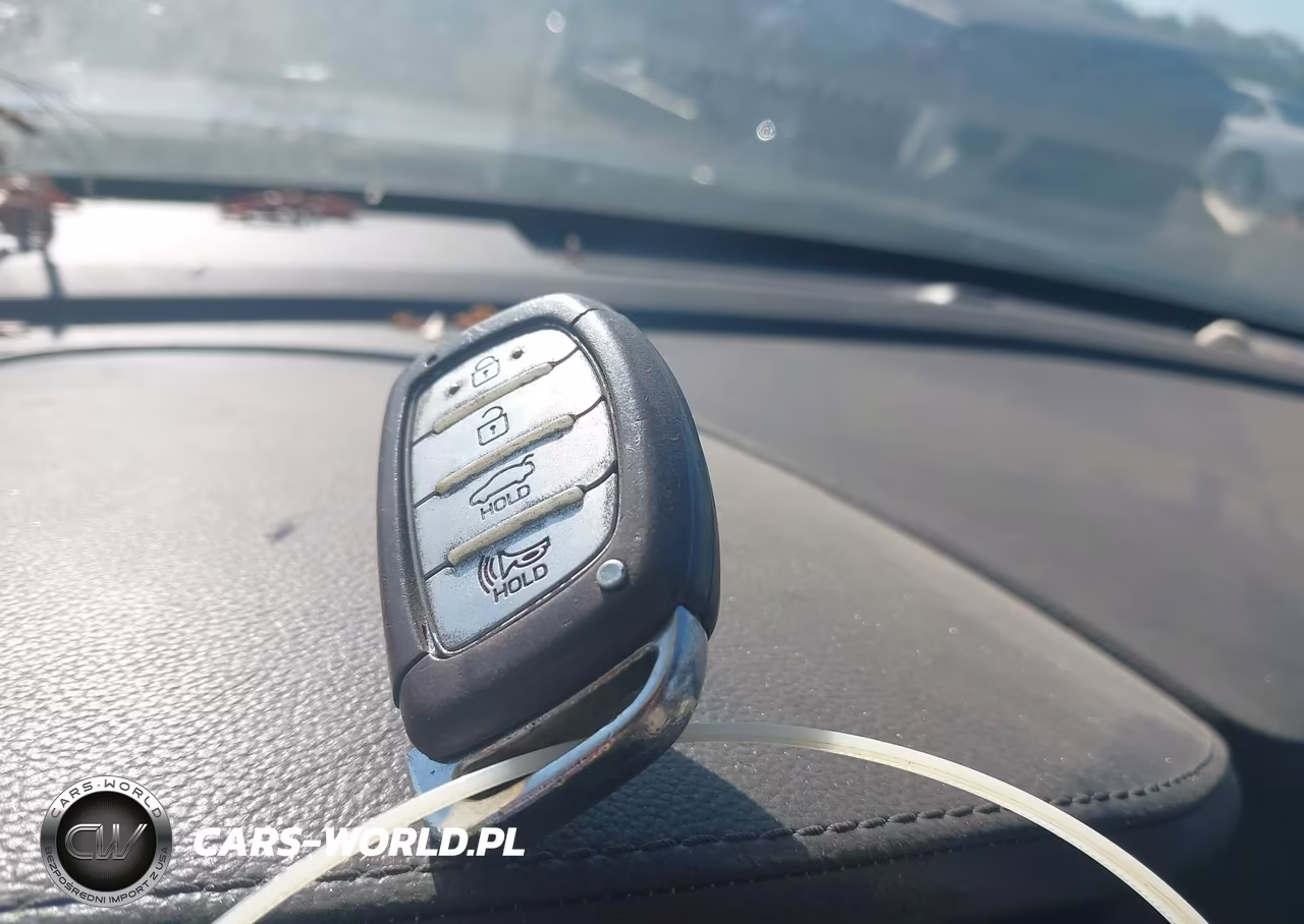 2015 Hyundai Sonata Sport VIN:5NPE34AF5FH109556 - 11