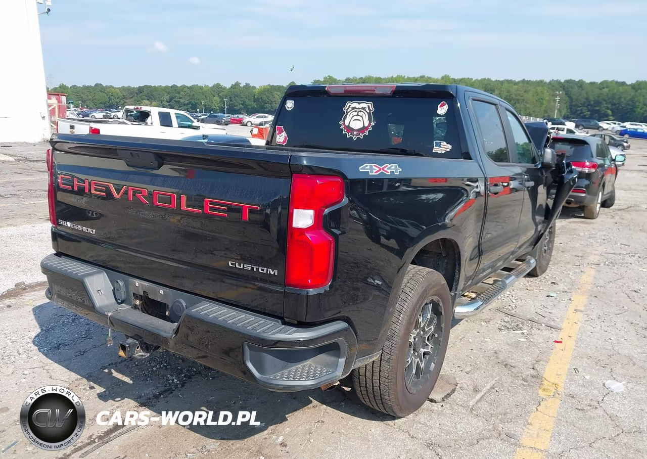 2020 Chevrolet Silverado 1500 4Wd Short Bed Custom VIN:1GCPYBEK4LZ186428 - 4