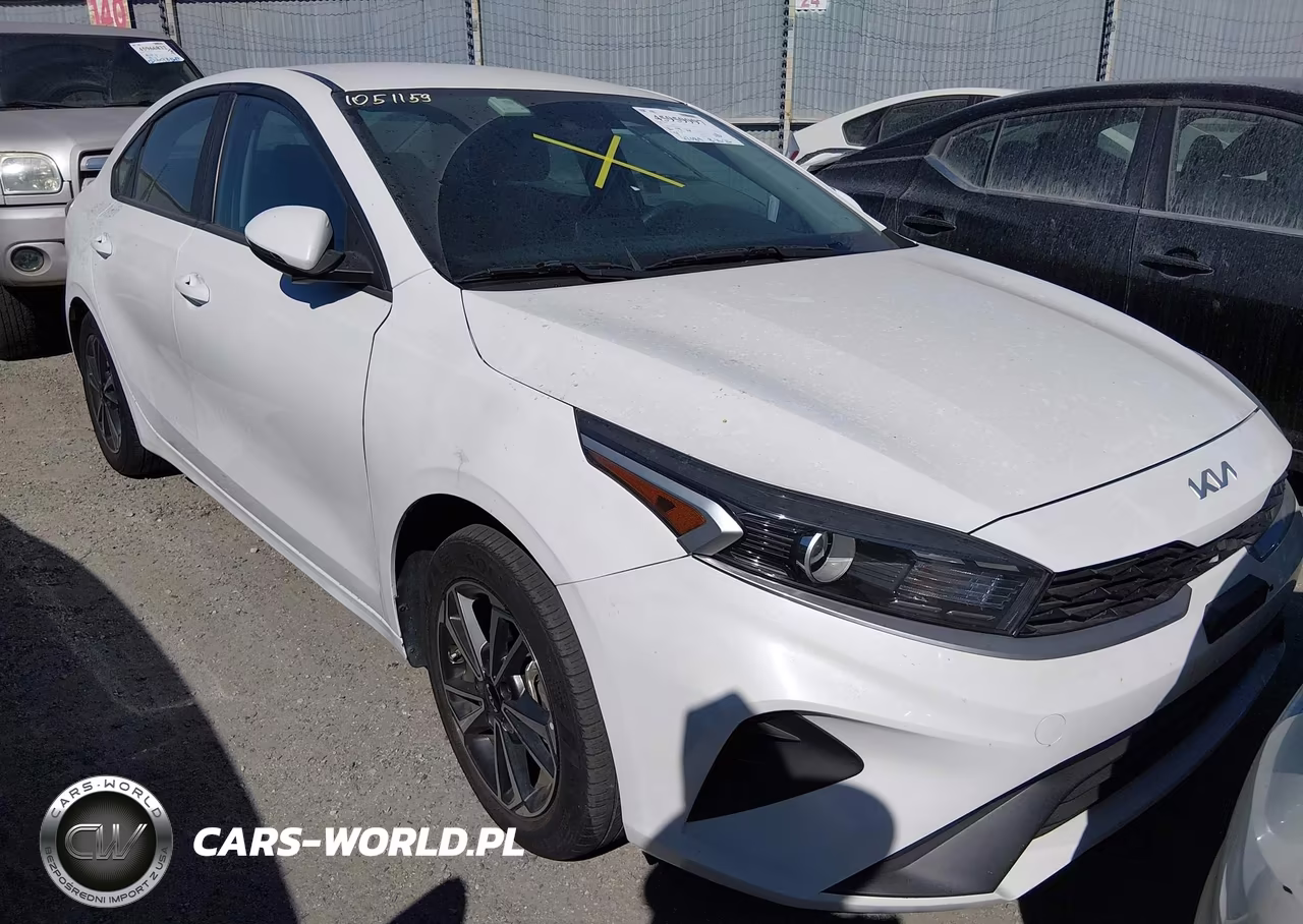 2023 Kia Forte Lxs