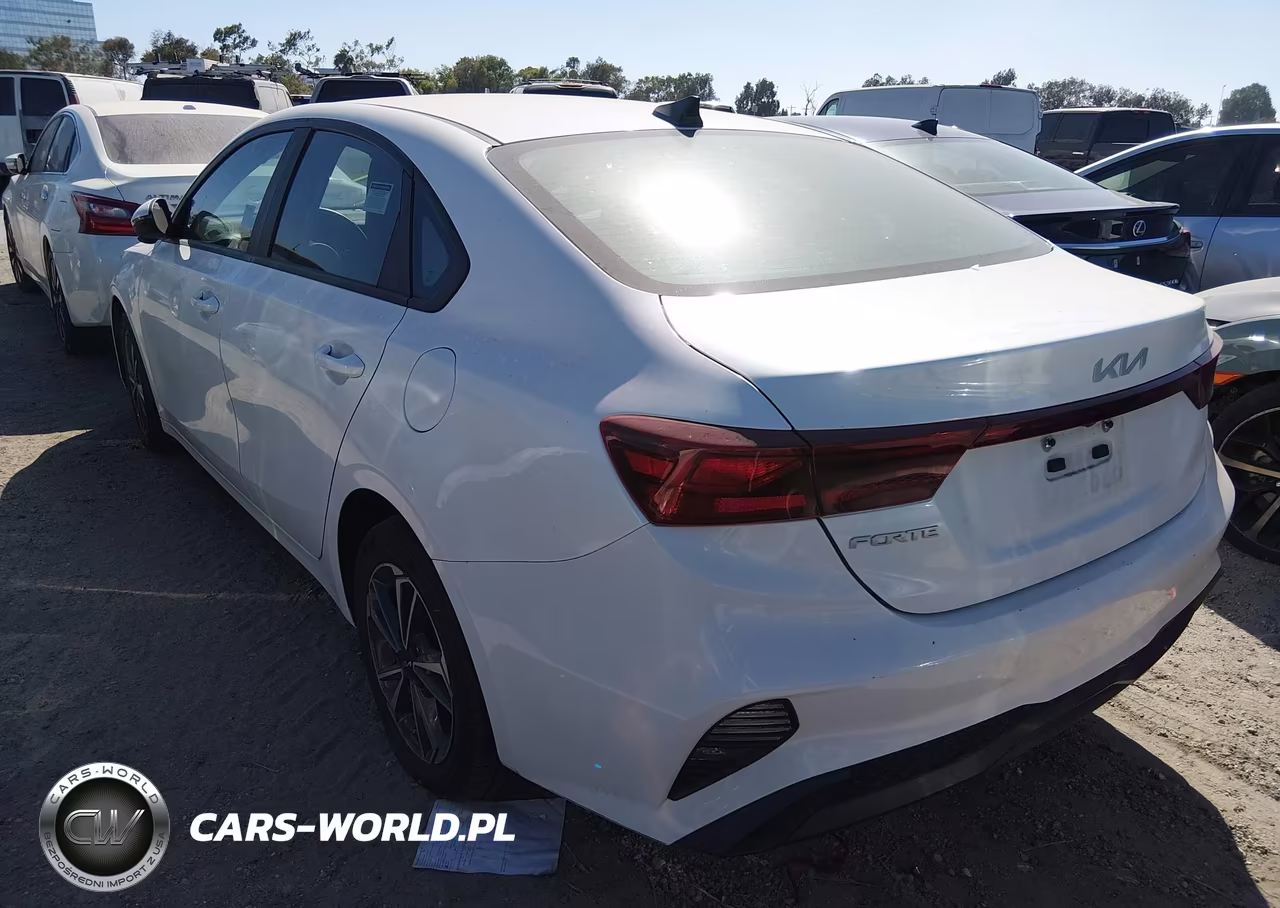 2023 Kia Forte Lxs VIN:3KPF24AD0PE609863 - 3