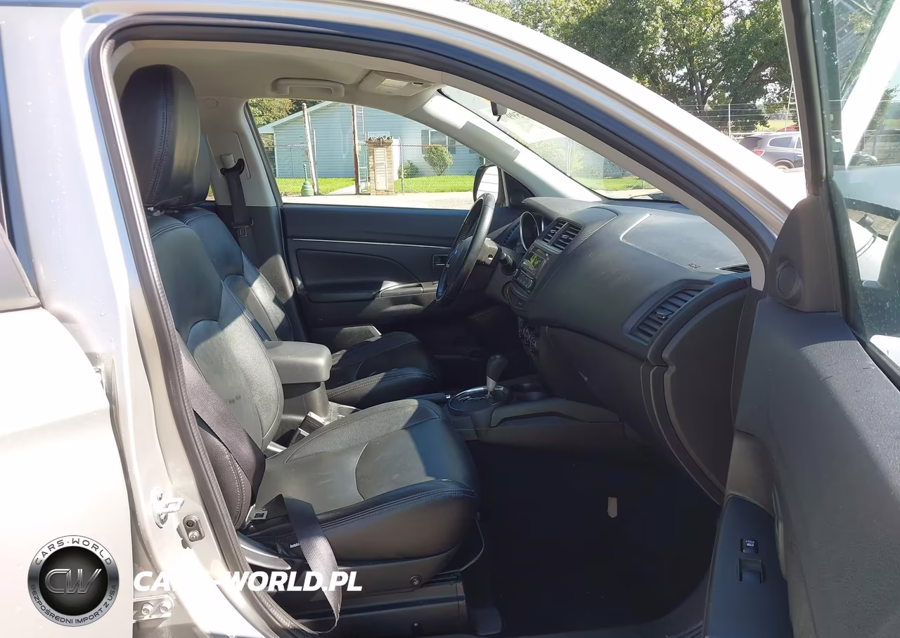 2015 Mitsubishi Outlander Sport Es VIN:4A4AP3AW1FE061060 - 5