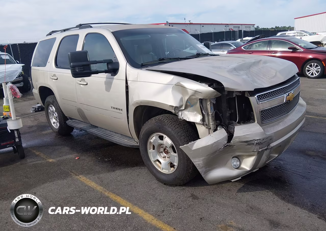 2013 Chevrolet Tahoe Lt VIN:1GNSKBE0XDR288397 - 1