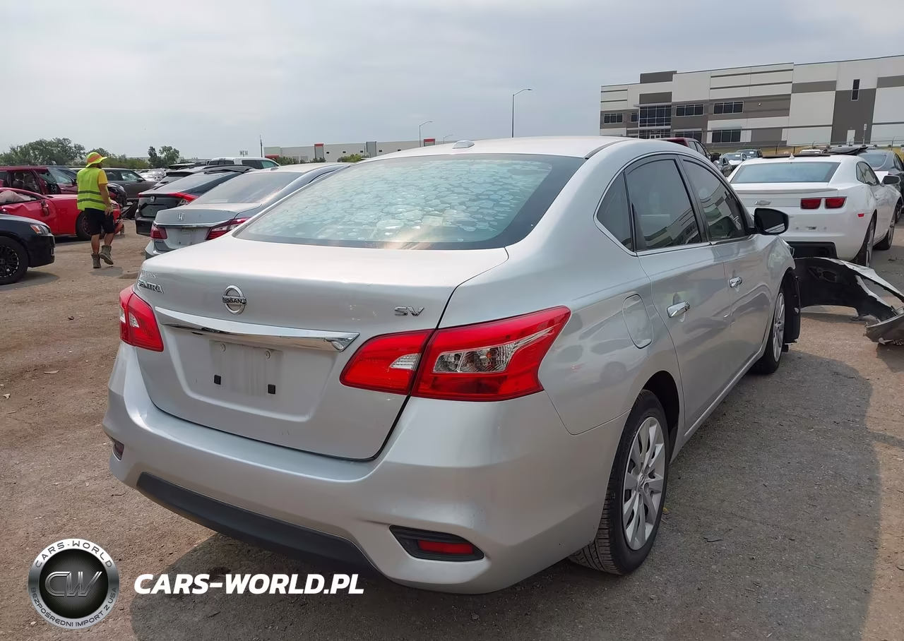 2017 Nissan Sentra Sv VIN:3N1AB7AP1HL697960 - 4