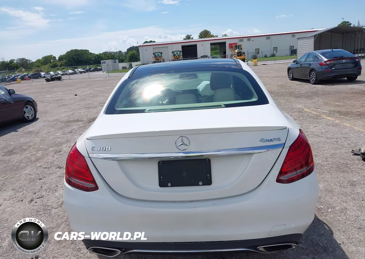 2018 Mercedes-Benz C 300 4Matic VIN:WDDWF4KB8JR319955 - 16