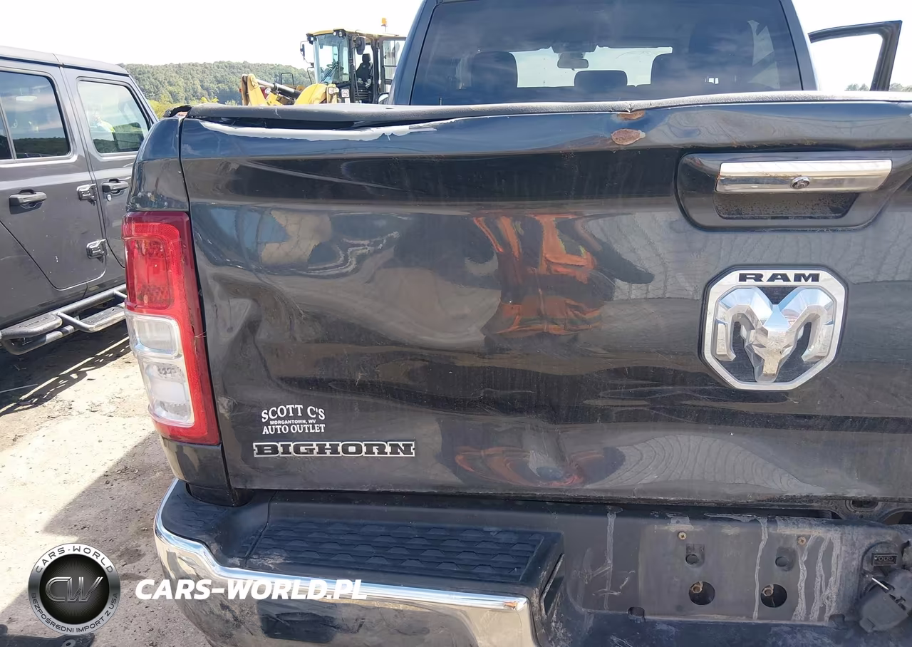 2019 Ram 2500 Big Horn 4X4 6'4 Box VIN:3C6UR5DL2KG543705 - 6