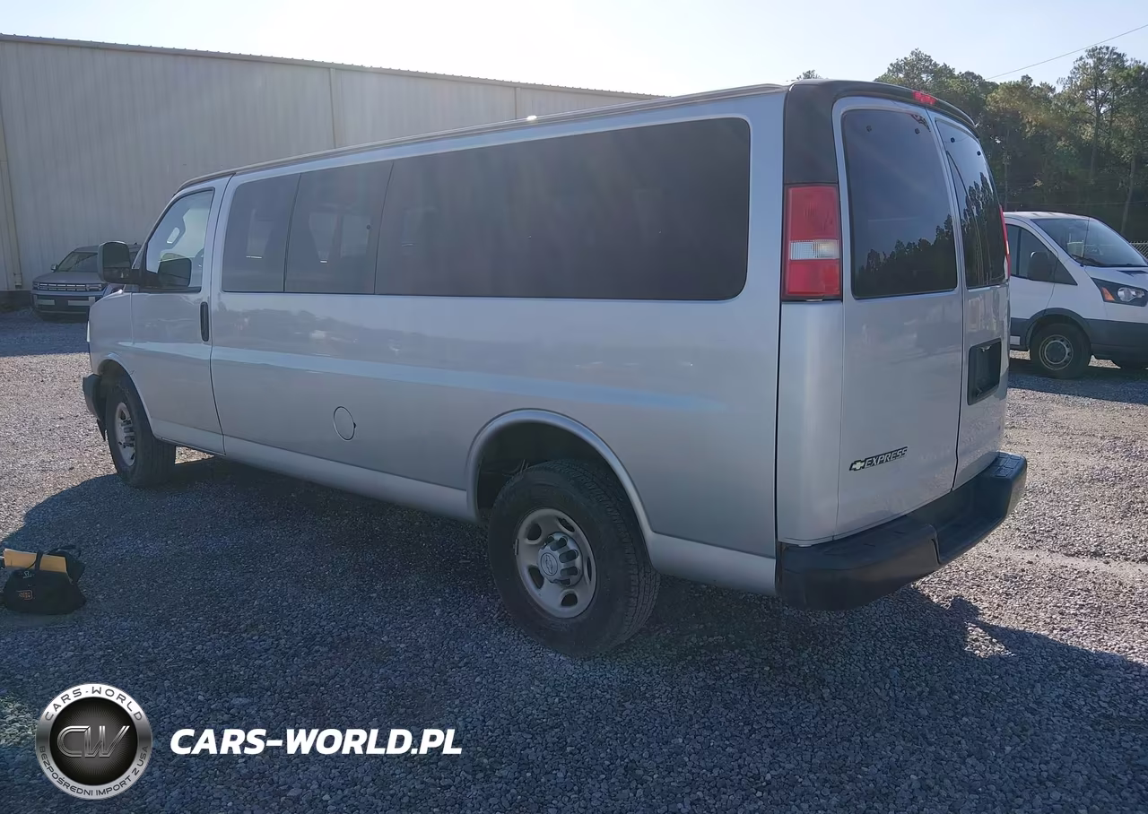 2019 Chevrolet Express 3500 Ls VIN:1GAZGNFG9K1335588 - 3