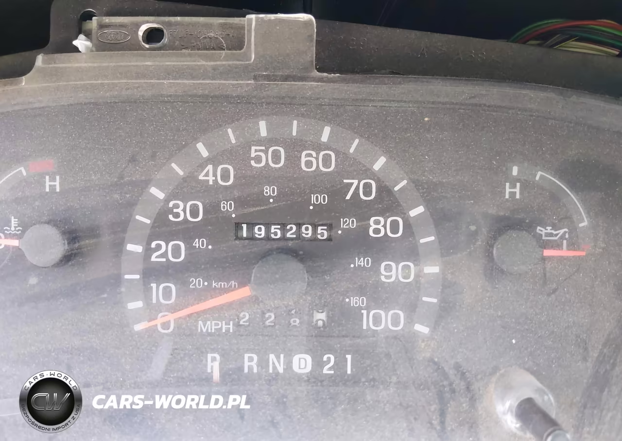 1999 Ford E-250 Commercial VIN:1FTNE2421XHC33363 - 7