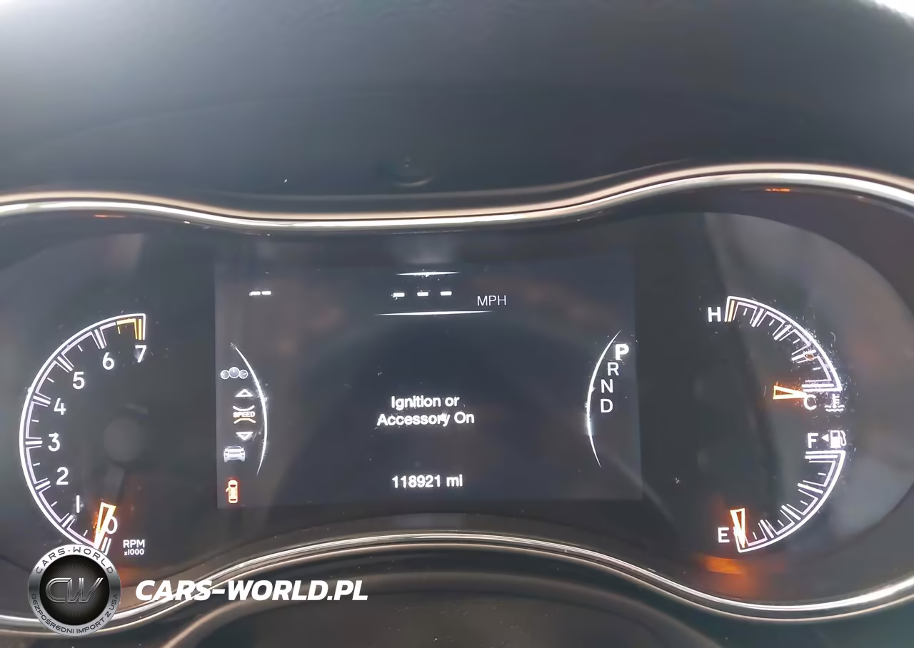 2018 Jeep Grand Cherokee Altitude 4X2 VIN:1C4RJEAG3JC109517 - 7