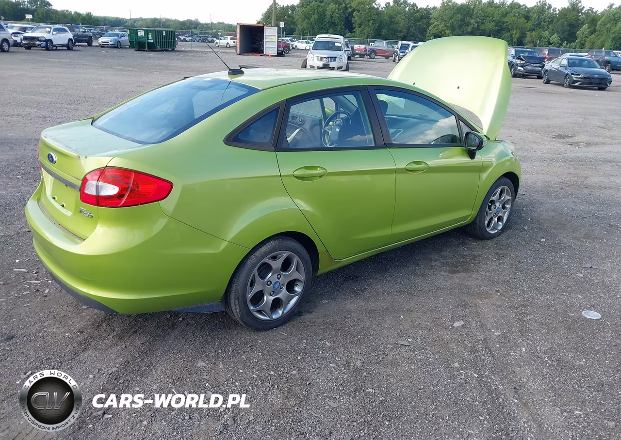 2012 Ford Fiesta Sel VIN:3FADP4CJ8CM162877 - 4