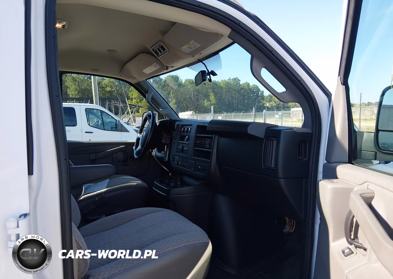 2017 Chevrolet Express 2500 Ls VIN:1GNWGEFG9H1288685 - 5