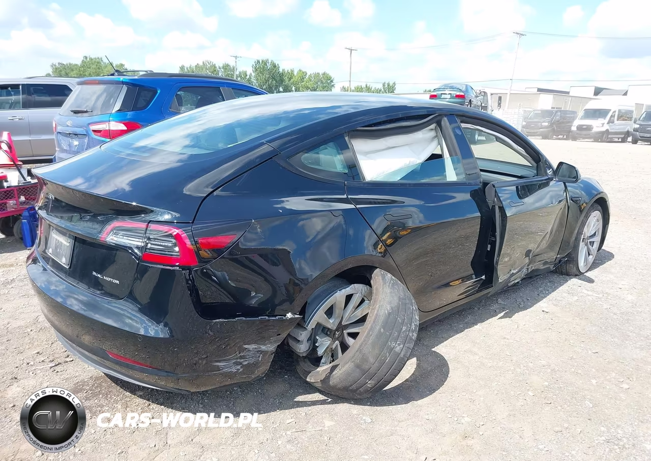 TESLA MODEL 3 VIN:5YJ3E1EB5NF290209 - 4