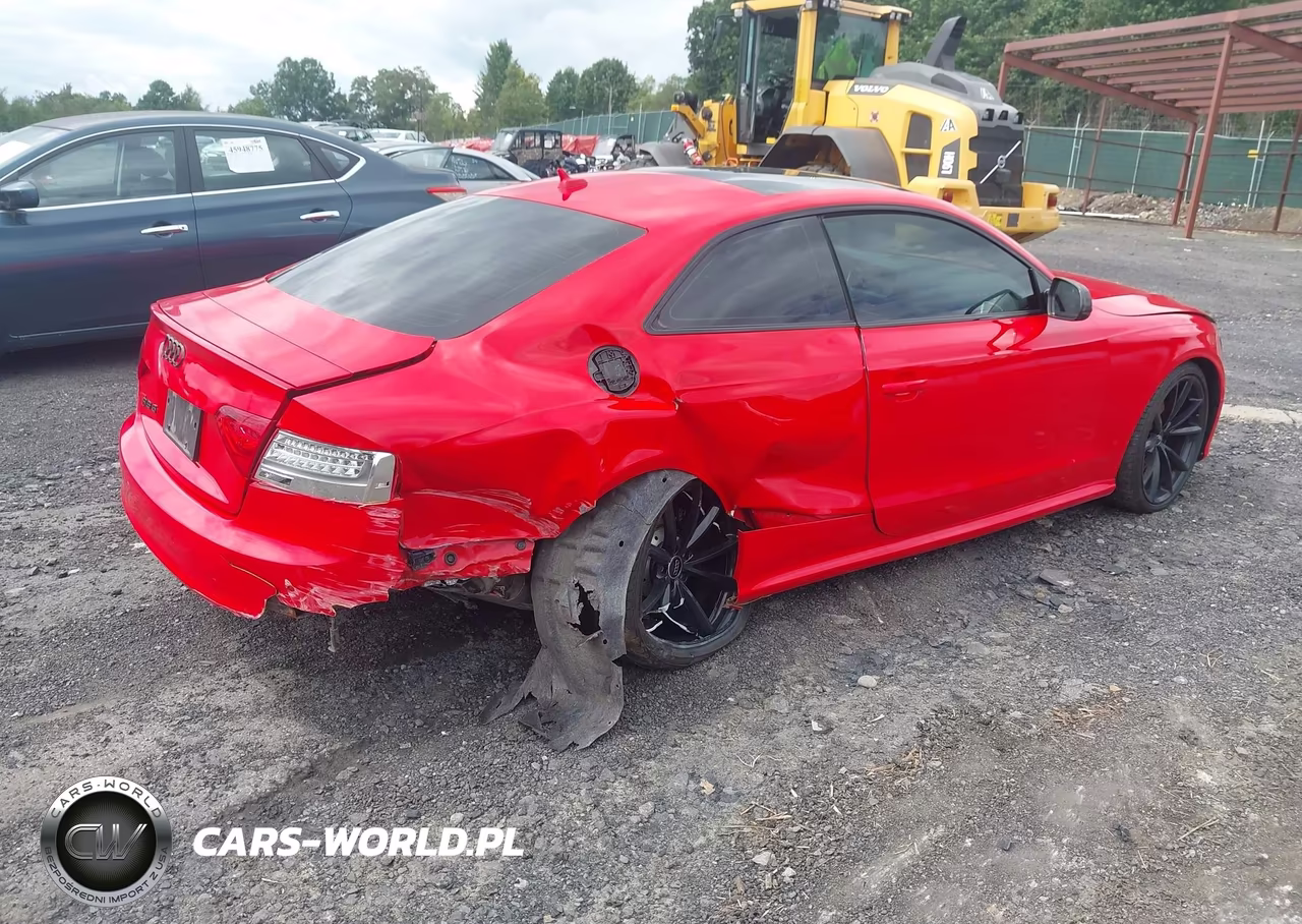 2015 Audi Rs 5 4.2 VIN:WUAC6AFR5FA901605 - 4