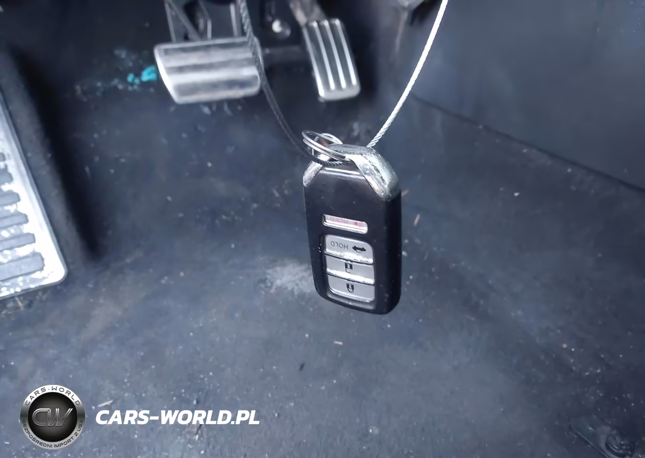 2019 Honda Accord Sport VIN:1HGCV1F33KA145604 - 11