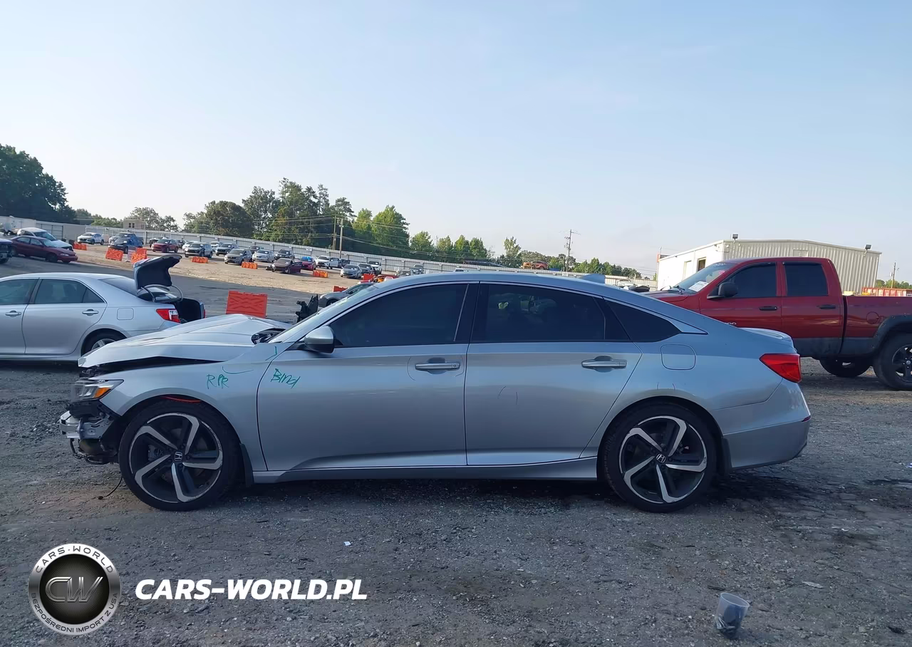 2019 Honda Accord Sport VIN:1HGCV1F33KA145604 - 15