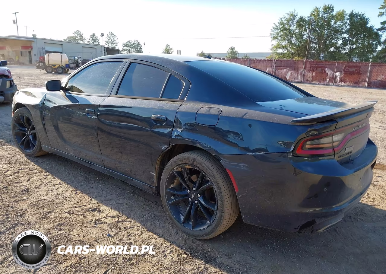 2018 Dodge Charger Sxt Rwd VIN:2C3CDXBG6JH157618 - 3