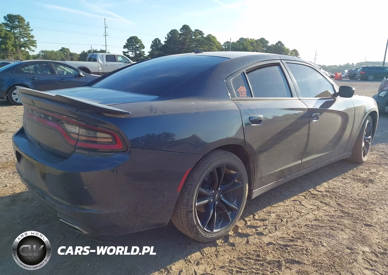 2018 Dodge Charger Sxt Rwd VIN:2C3CDXBG6JH157618 - 4