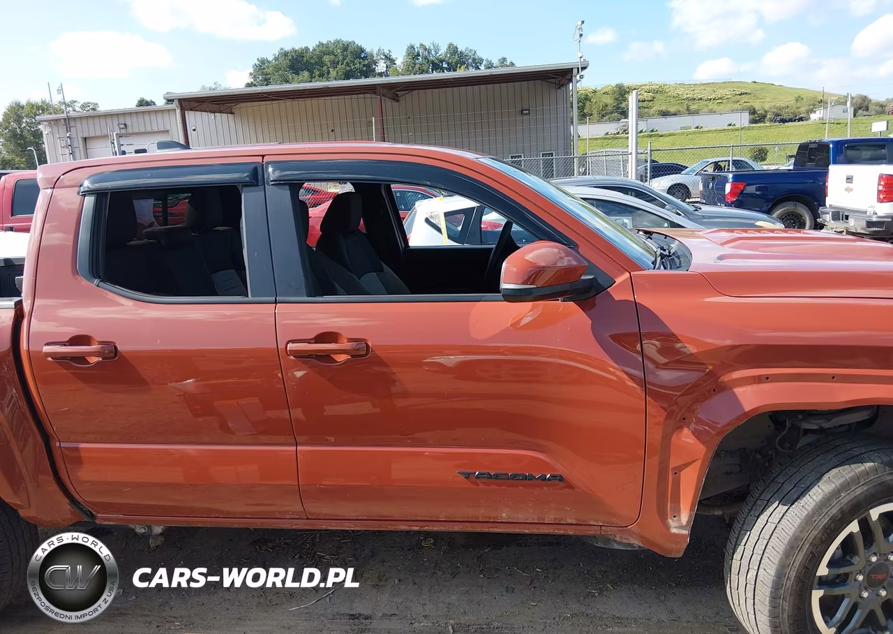 2025 Toyota Tacoma Trd Sport VIN:3TMLB5JN4SM088372 - 14