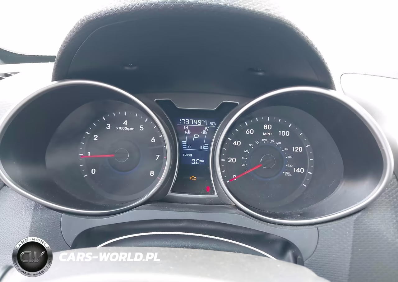 2016 Hyundai Veloster VIN:KMHTC6AD3GU299197 - 7