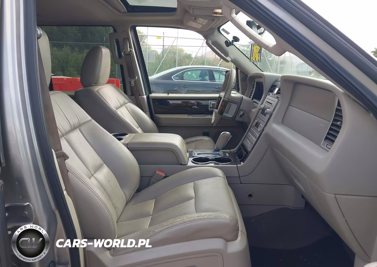 2009 Lincoln Navigator VIN:5LMFU28549LJ01167 - 5