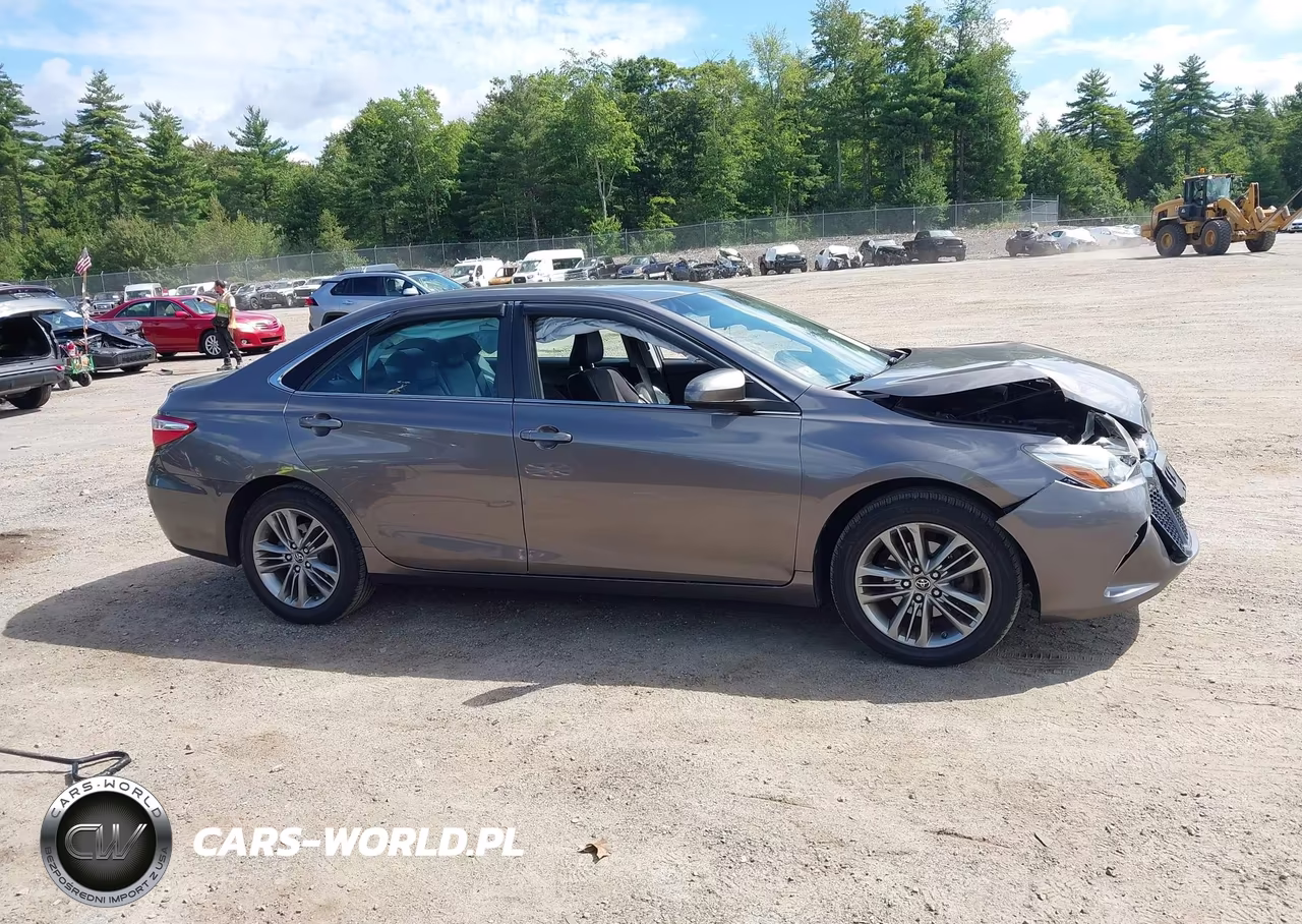 2017 Toyota Camry Se VIN:4T1BF1FK5HU360435 - 13
