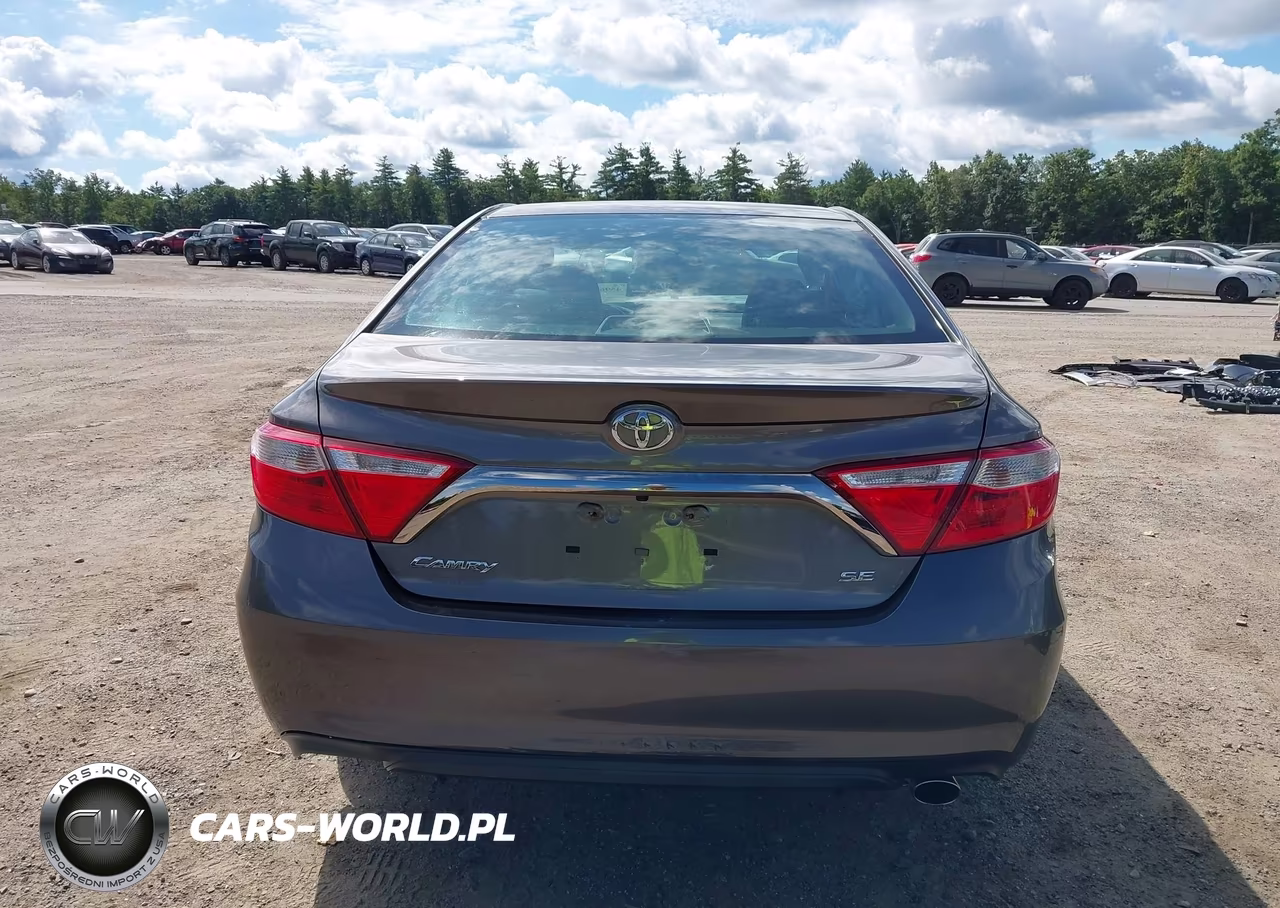 2017 Toyota Camry Se VIN:4T1BF1FK5HU360435 - 16