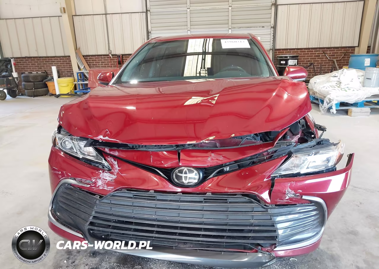 2022 Toyota Camry Le VIN:4T1C11AKXNU675981 - 12