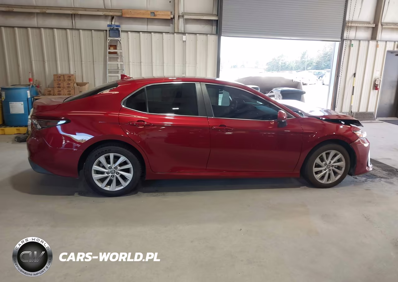 2022 Toyota Camry Le VIN:4T1C11AKXNU675981 - 13