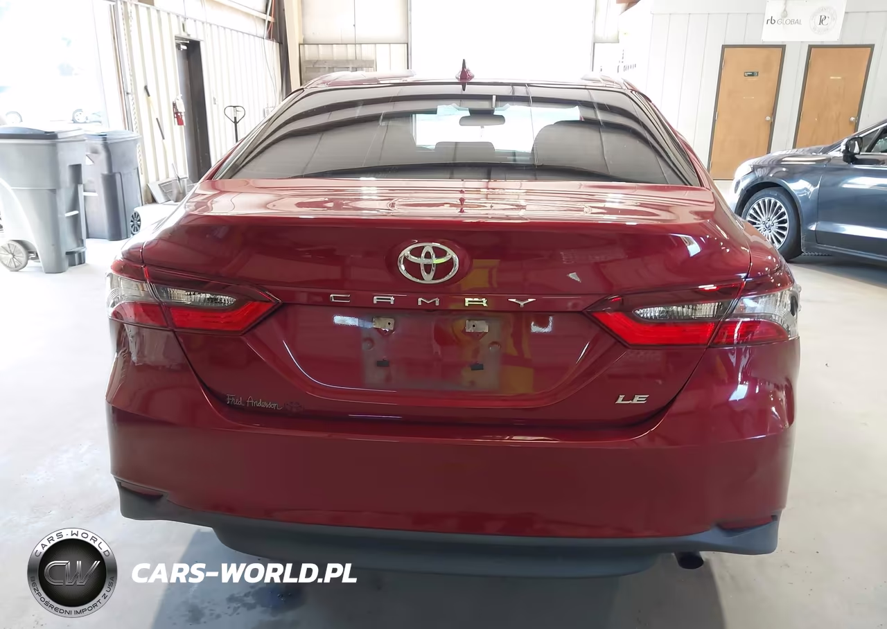 2022 Toyota Camry Le VIN:4T1C11AKXNU675981 - 16
