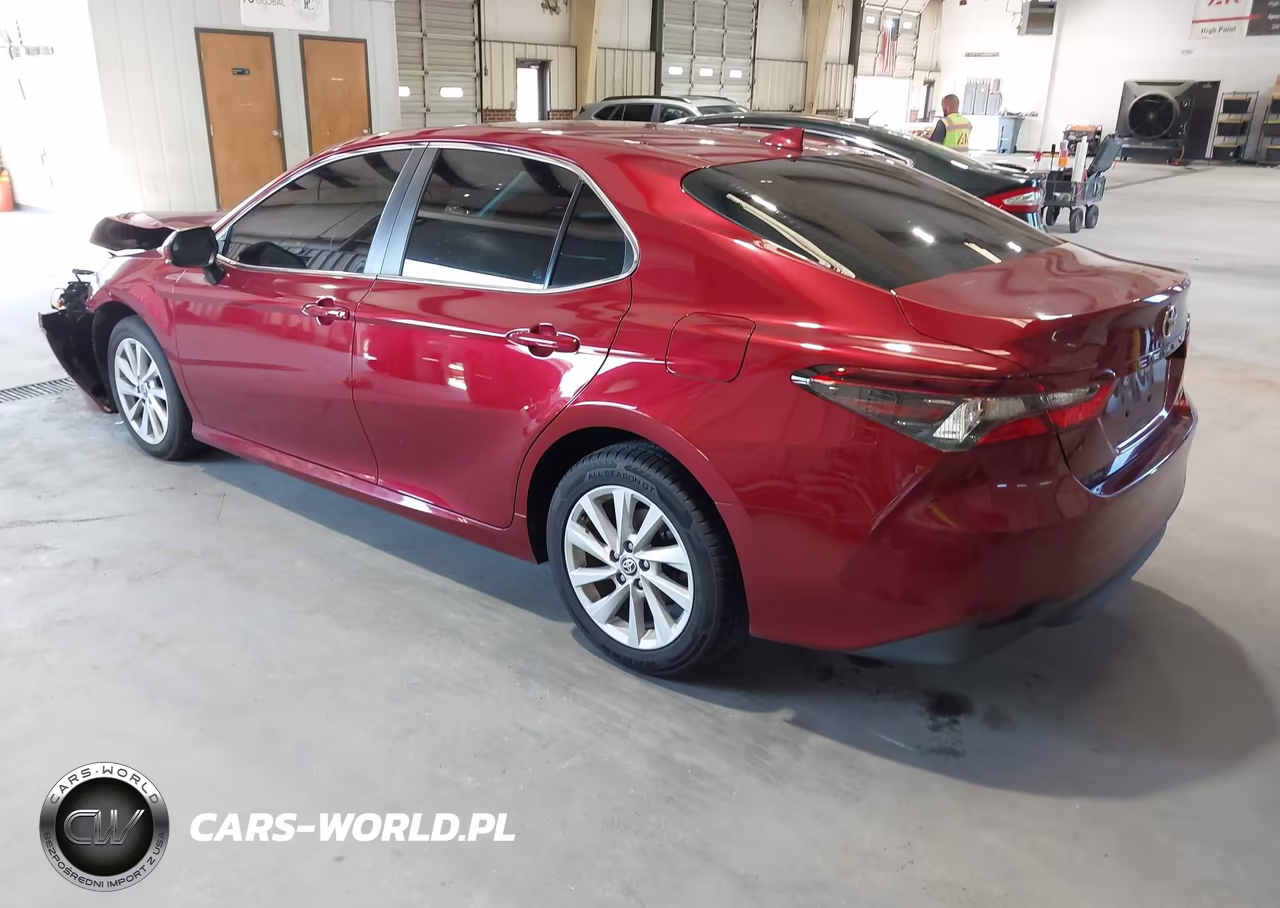 2022 Toyota Camry Le VIN:4T1C11AKXNU675981 - 3