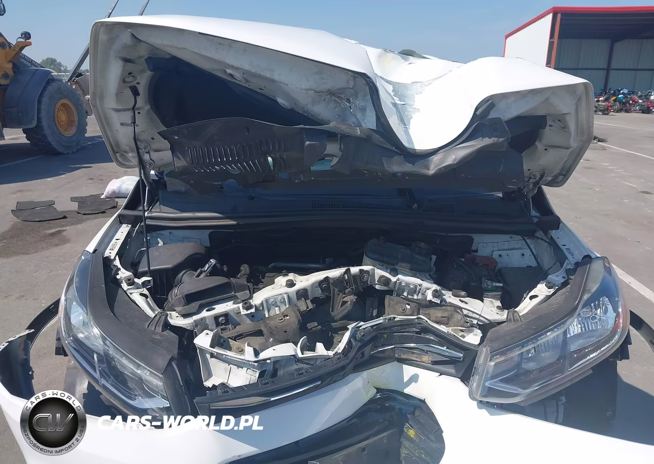 2019 Chevrolet Trax Ls VIN:3GNCJKSB1KL383433 - 10