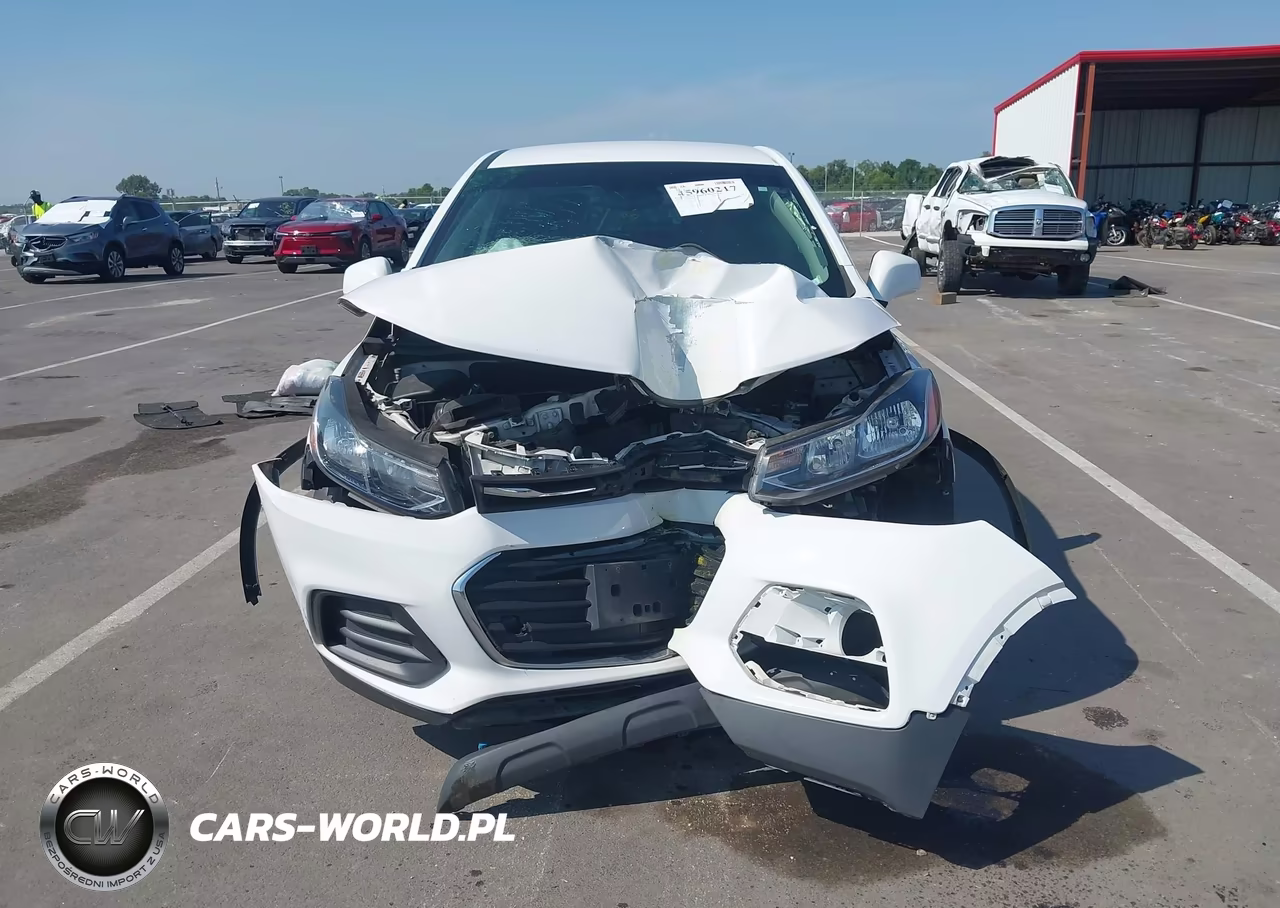 2019 Chevrolet Trax Ls VIN:3GNCJKSB1KL383433 - 13
