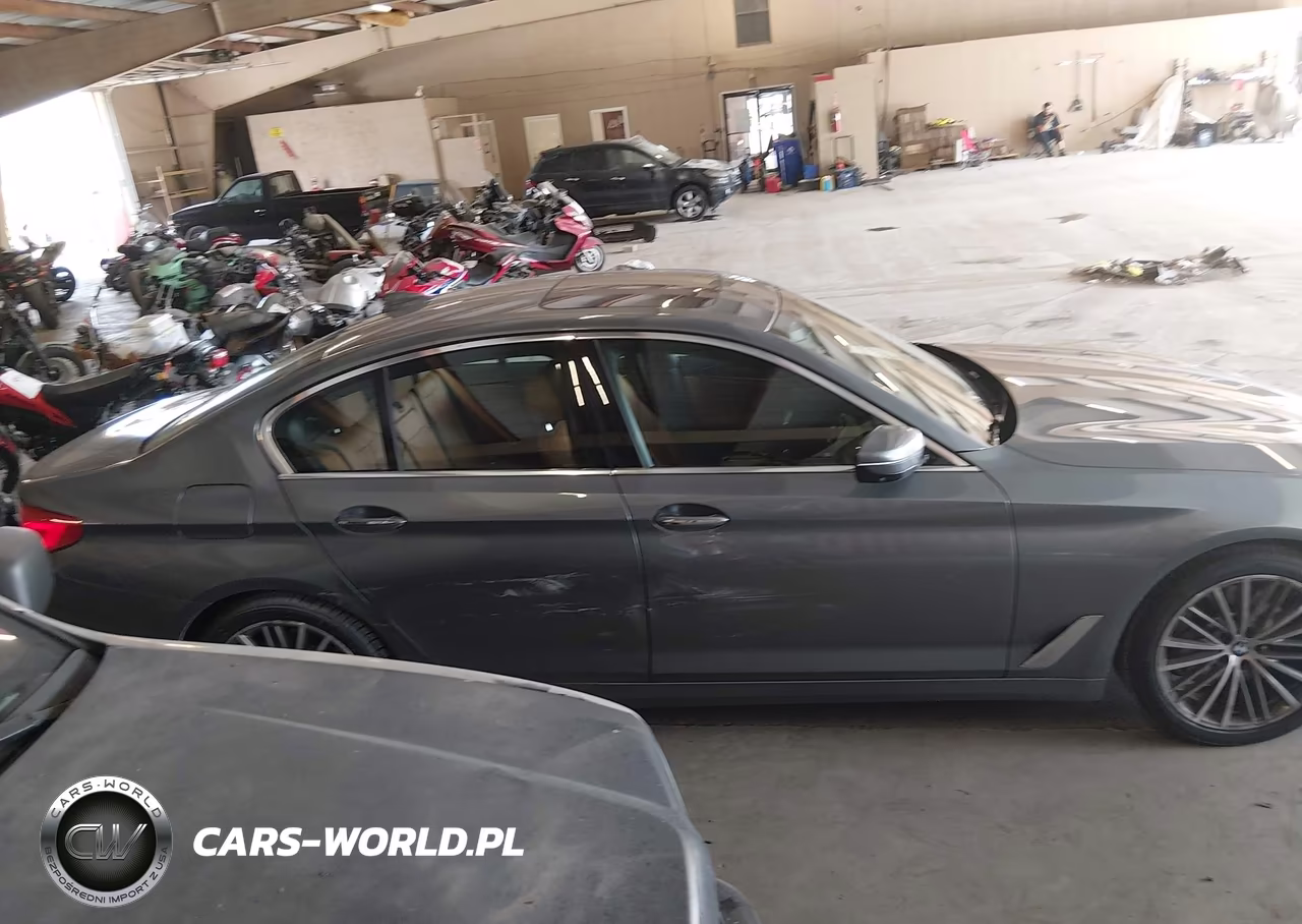 2018 BMW 540I VIN:WBAJE5C55JWA95485 - 13