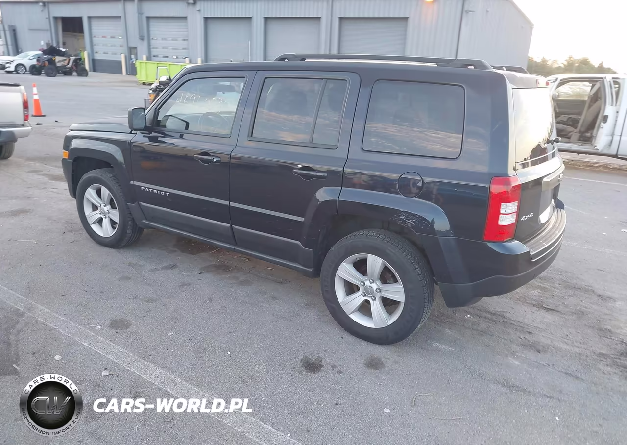 2011 Jeep Patriot Sport VIN:1J4NF1GB4BD100285 - 3